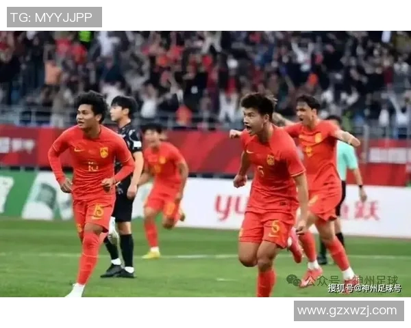 山东球星足球精神传承与家乡热血拼搏故事